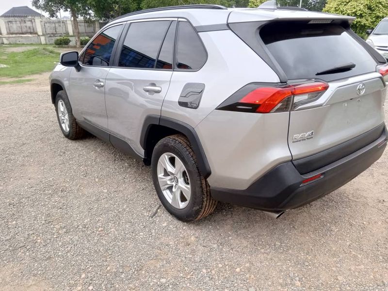Main image of 2020 Toyota RAV4 XLE
